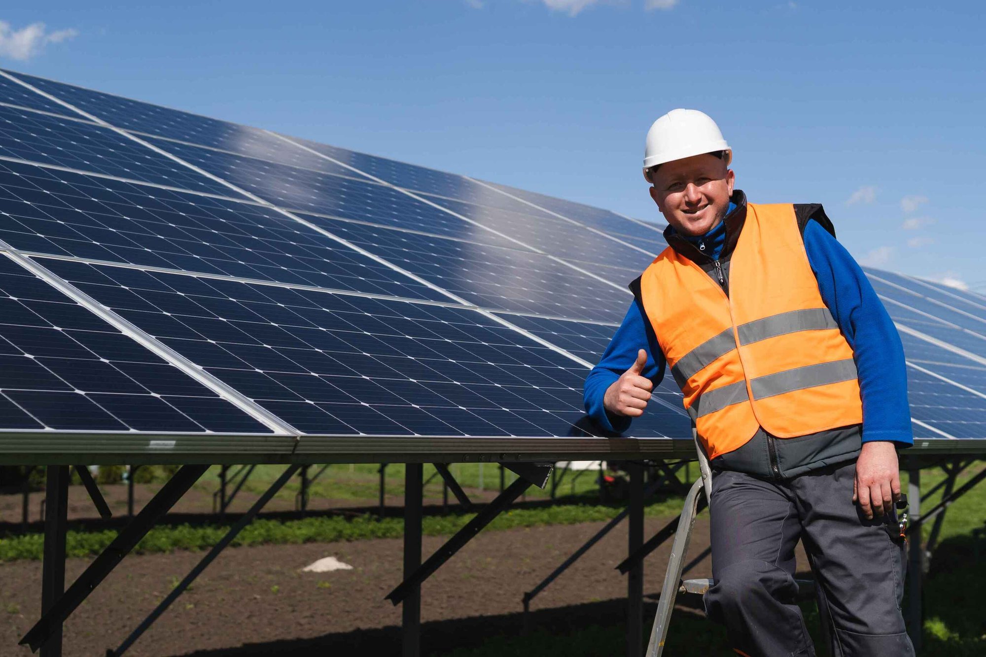 Solar Contractor Thumbs Up