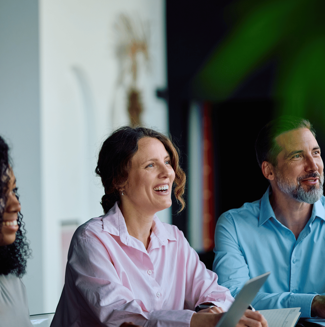 HR Professionals in a meeting-1 HR Professionals in a meeting-1