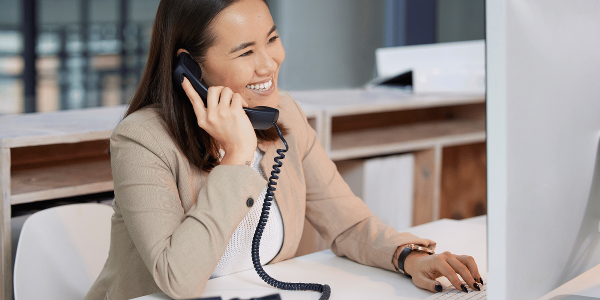 decorative: Talking to team to get hours for certified payroll report decorative: Talking to team to get hours for certified payroll report